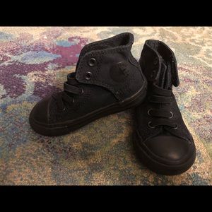 👶TODDLER SHOES 👶 Black Converse sz 7